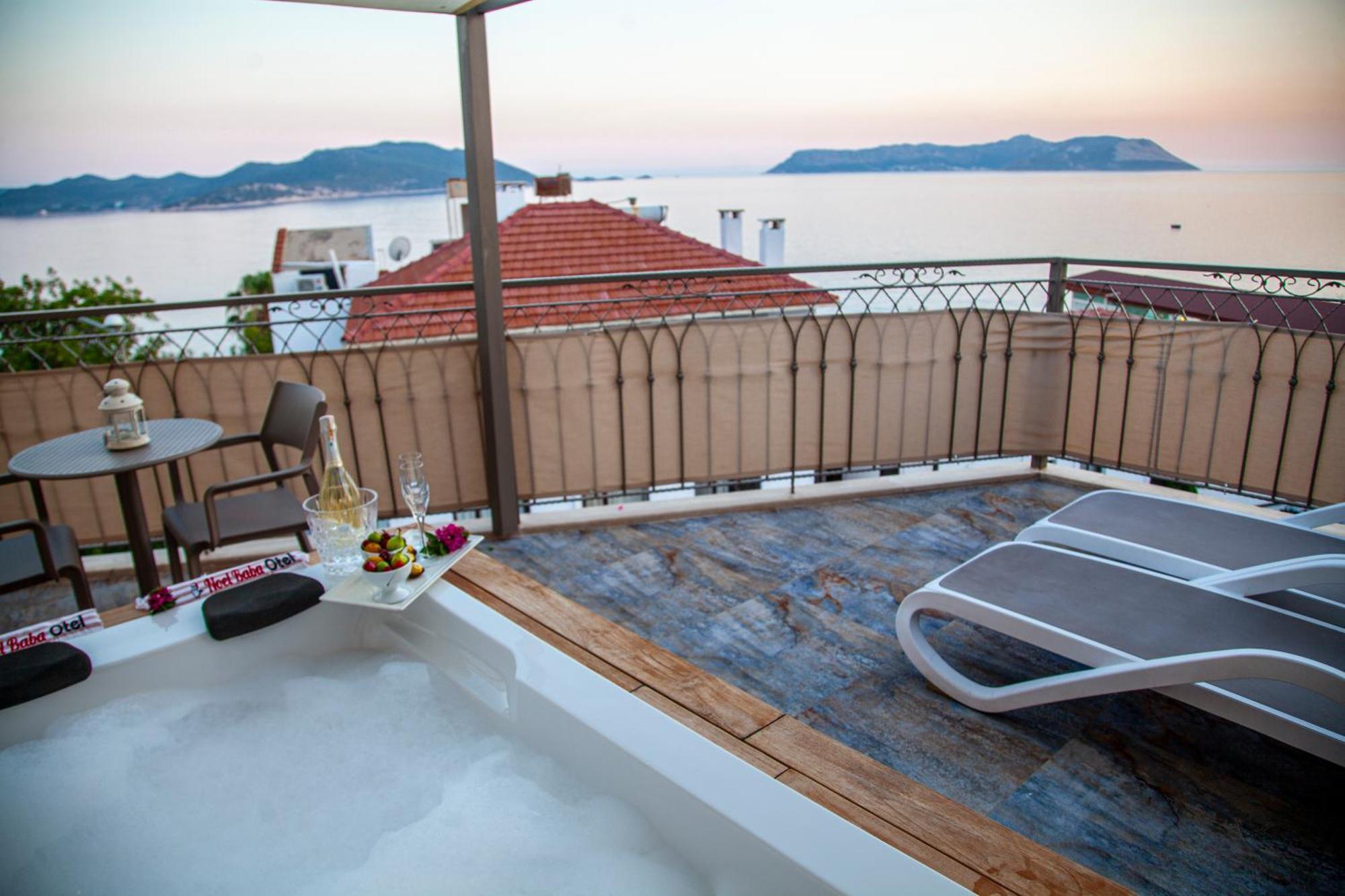 Noel Baba Hotel Kaş Exteriör bild
